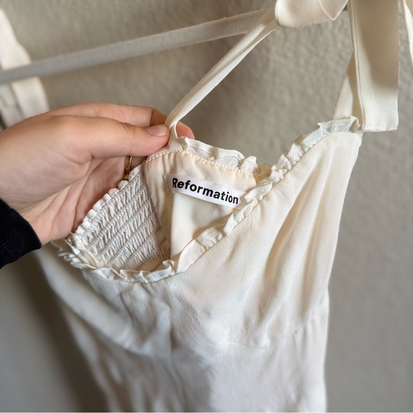 Reformation Elegant Cream Mini Dress Ruffles Bridal Spring Feminine Minimalist - Picture 6 of 10